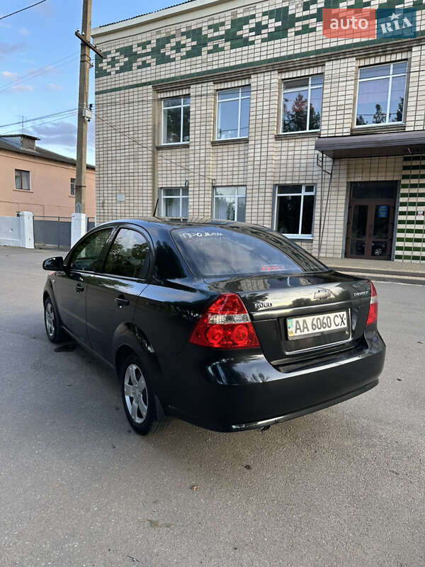 Седан Chevrolet Aveo 2007 в Новой Одессе