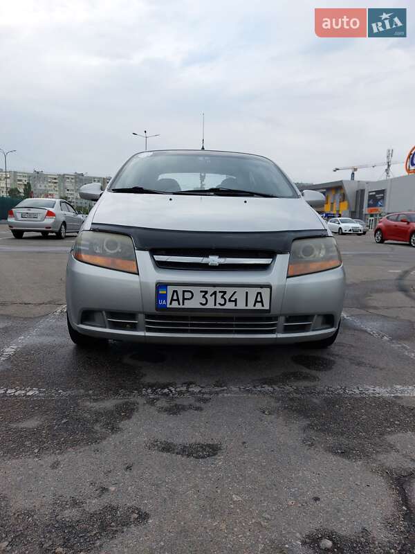 Седан Chevrolet Aveo 2005 в Запорожье