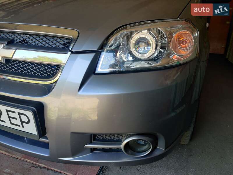 Седан Chevrolet Aveo 2008 в Павлограде