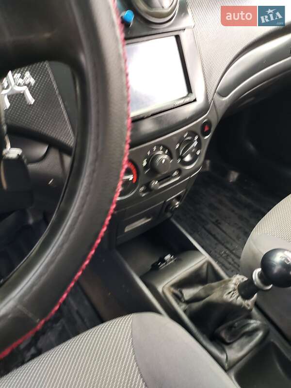 Седан Chevrolet Aveo 2006 в Хмельницком