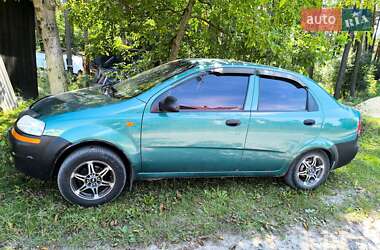 Седан Chevrolet Aveo 2004 в Бродах