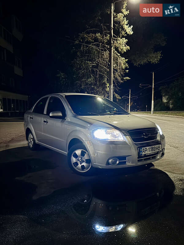 Седан Chevrolet Aveo 2008 в 