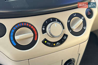 Седан Chevrolet Aveo 2007 в 