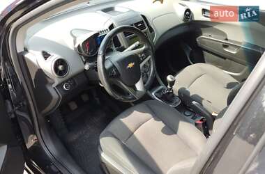 Седан Chevrolet Aveo 2013 в 