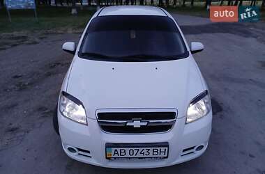 Седан Chevrolet Aveo 2009 в Чернівцях