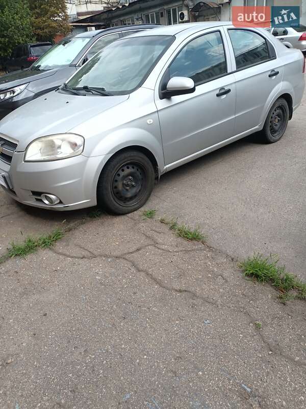 Седан Chevrolet Aveo 2011 в Запорожье