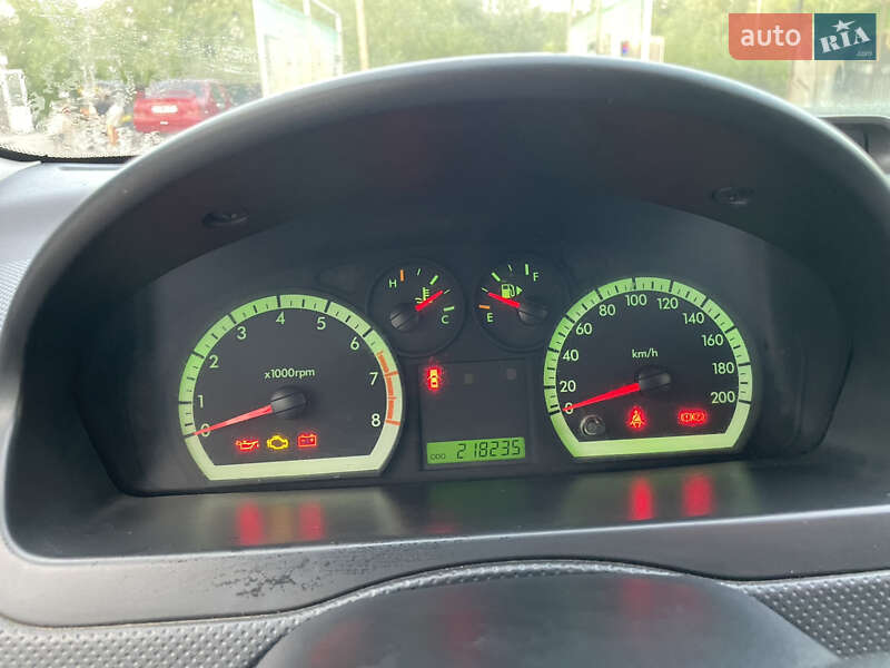 Седан Chevrolet Aveo 2007 в Томашполе