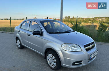 Седан Chevrolet Aveo 2008 в Киеве