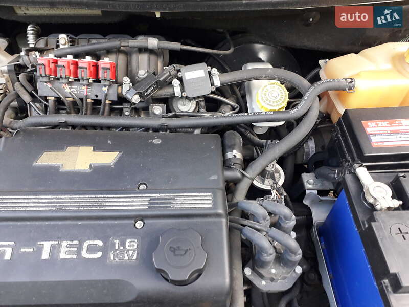 Седан Chevrolet Aveo 2008 в Ивано-Франковске