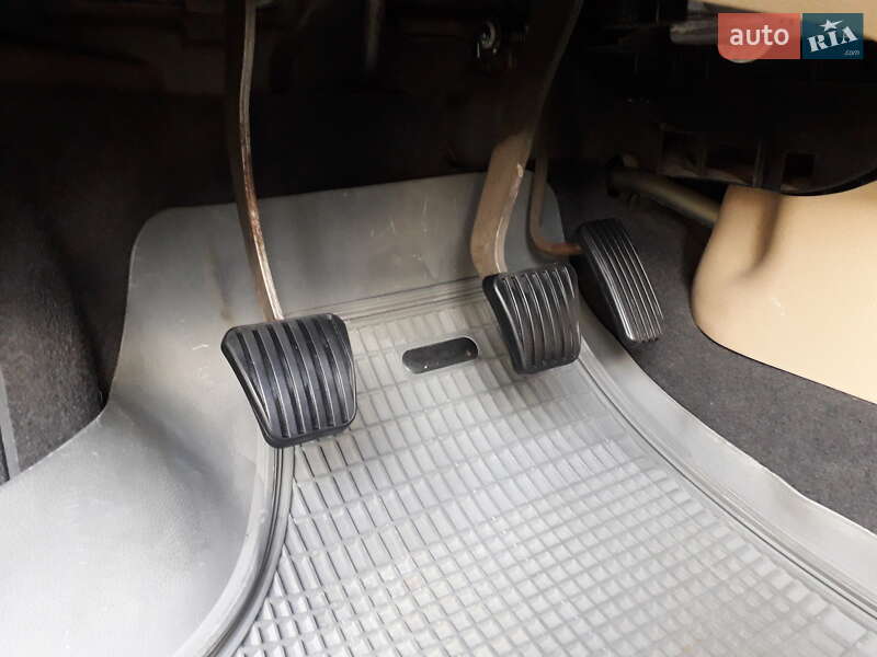 Седан Chevrolet Aveo 2008 в Ивано-Франковске