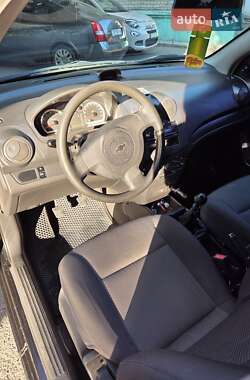 Седан Chevrolet Aveo 2008 в 