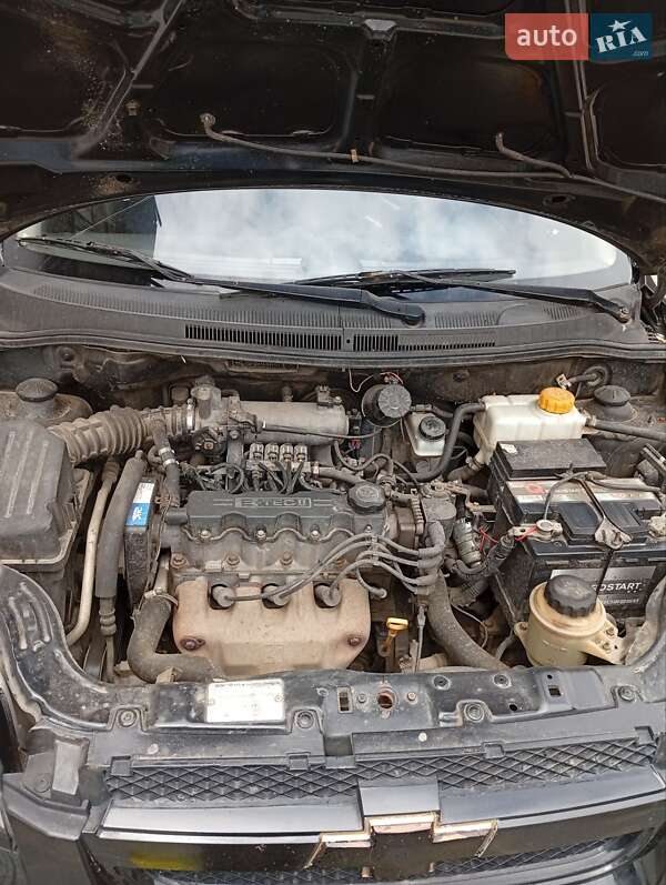 Седан Chevrolet Aveo 2007 в Коростышеве
