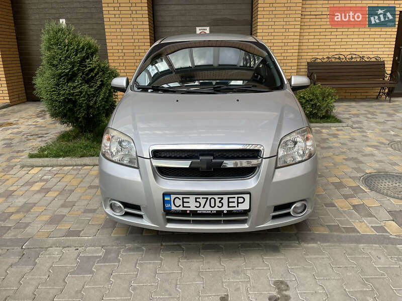 Седан Chevrolet Aveo 2008 в Чернівцях