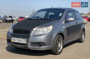 Хэтчбек Chevrolet Aveo 2008 в 