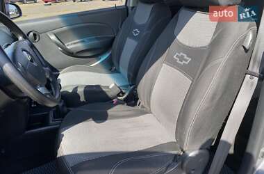Хэтчбек Chevrolet Aveo 2008 в 