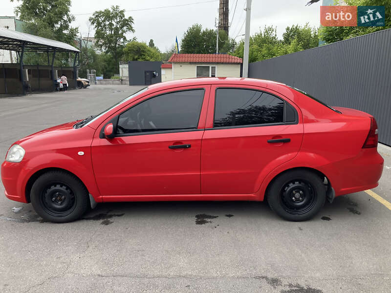 Седан Chevrolet Aveo 2006 в Кам'янець-Подільському