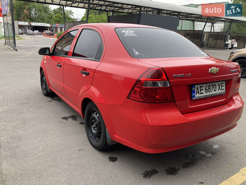 Седан Chevrolet Aveo 2006 в Кам'янець-Подільському