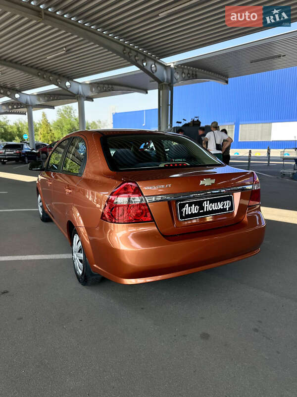 Седан Chevrolet Aveo 2008 в Запоріжжі