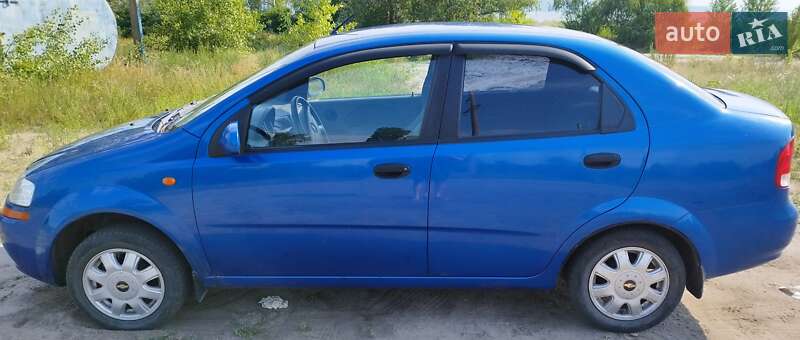 Седан Chevrolet Aveo 2005 в 