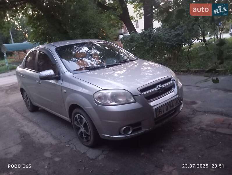 Седан Chevrolet Aveo 2007 в Полтаве