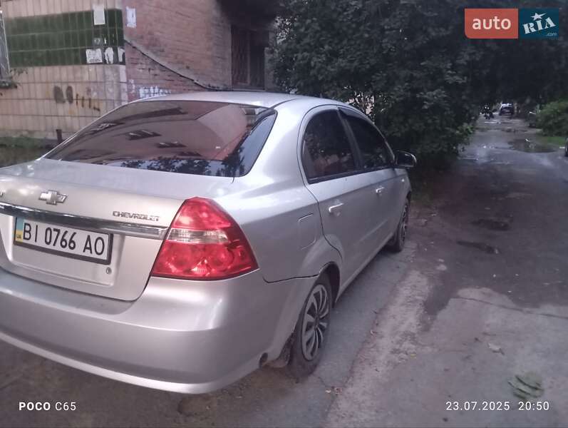 Седан Chevrolet Aveo 2007 в Полтаве
