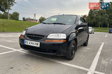 Седан Chevrolet Aveo 2005 в Шепетівці