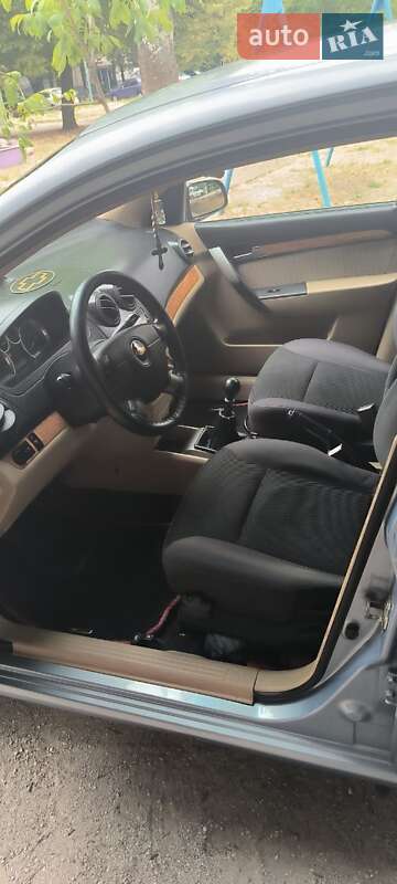 Седан Chevrolet Aveo 2008 в Запорожье