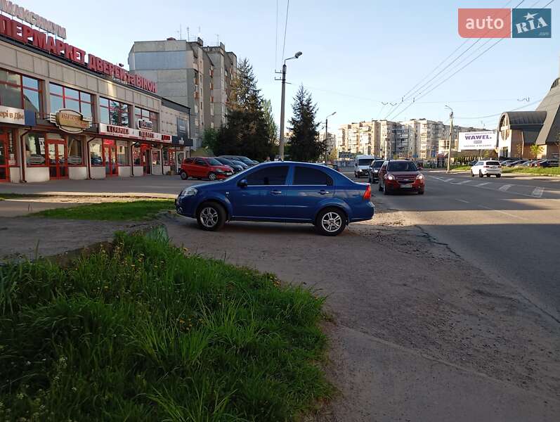 Седан Chevrolet Aveo 2006 в Рогатині