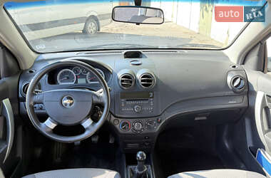 Хэтчбек Chevrolet Aveo 2008 в 
