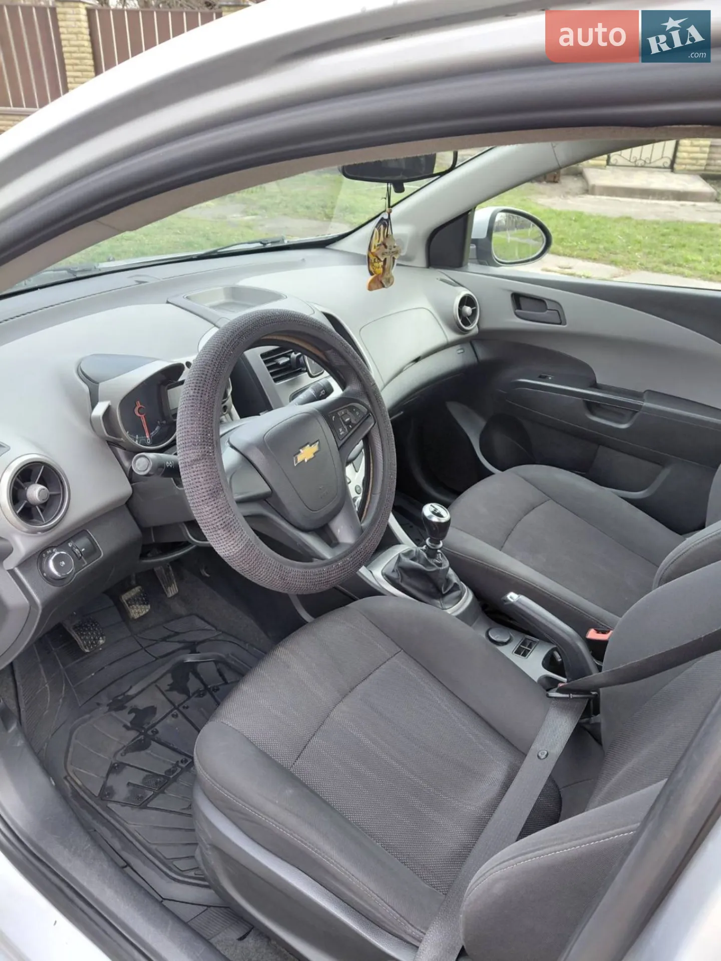 2013 Chevrolet Aveo - мініатюра 3