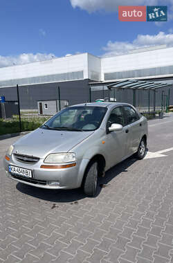 Седан Chevrolet Aveo 2005 в Василькове
