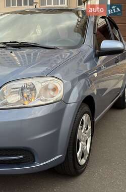 Седан Chevrolet Aveo 2006 в 