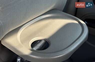 Хэтчбек Chevrolet Aveo 2005 в 
