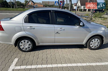 Седан Chevrolet Aveo 2007 в Ильинцах