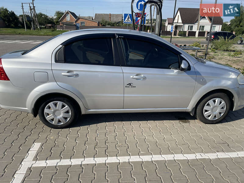 Седан Chevrolet Aveo 2007 в Іллінцях