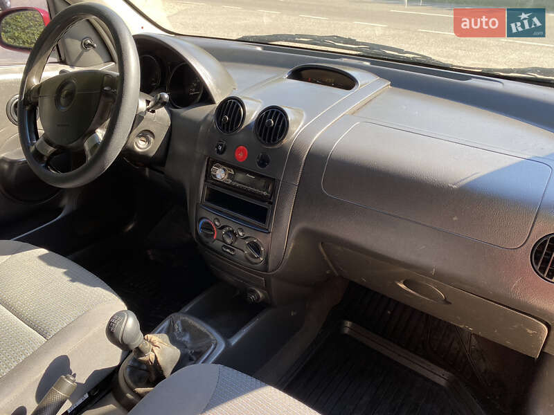 Хэтчбек Chevrolet Aveo 2006 в Мукачево