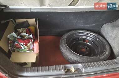 Хэтчбек Chevrolet Aveo 2006 в 