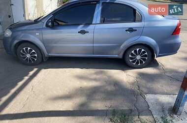 Седан Chevrolet Aveo 2007 в Новоукраїнці