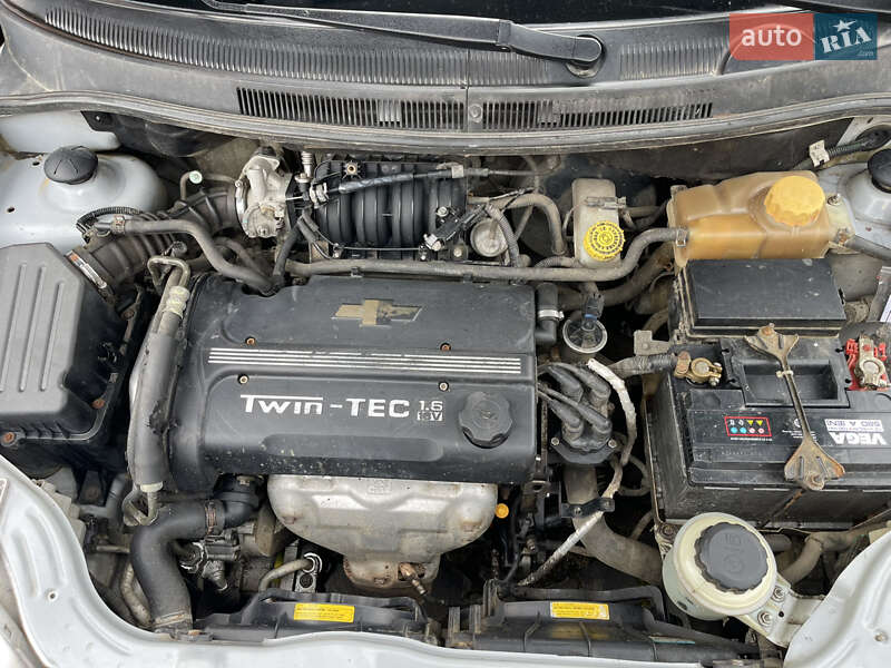 Седан Chevrolet Aveo 2008 в Рівному