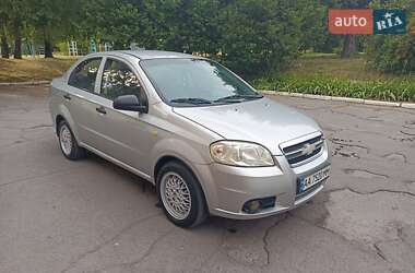 Седан Chevrolet Aveo 2009 в Лубнах