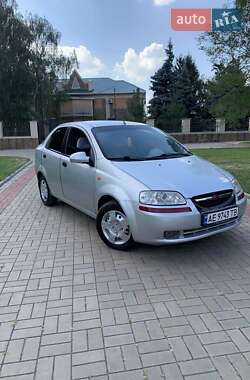 Седан Chevrolet Aveo 2004 в Никополе