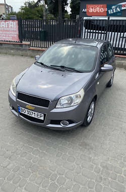 Хетчбек Chevrolet Aveo 2008 в Чорткові