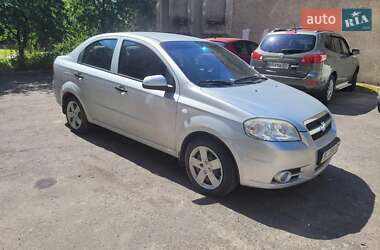 Седан Chevrolet Aveo 2008 в Львове