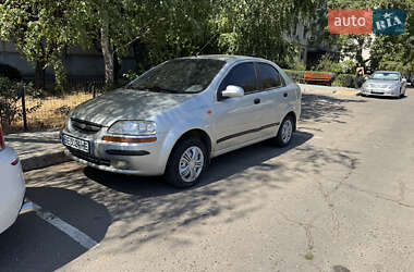 Седан Chevrolet Aveo 2005 в Миколаєві
