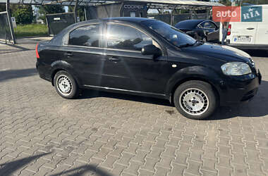 Седан Chevrolet Aveo 2008 в Києві