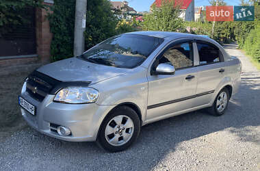 Седан Chevrolet Aveo 2008 в Виннице