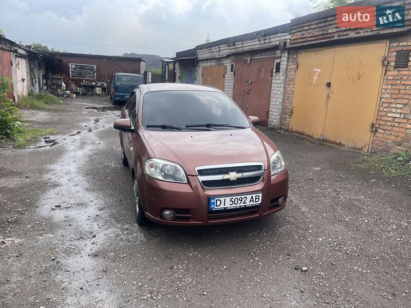 Chevrolet Aveo 2011