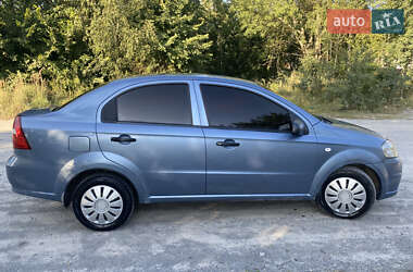 Седан Chevrolet Aveo 2006 в  фото 5 Седан Chevrolet Aveo 2006 в