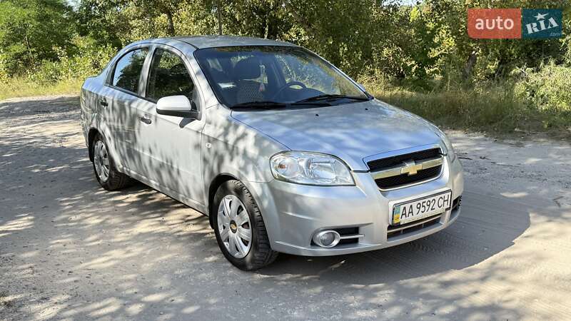 Chevrolet Aveo 2011