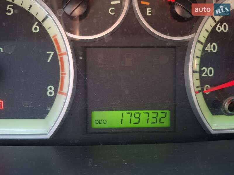 Седан Chevrolet Aveo 2010 в Киеве
